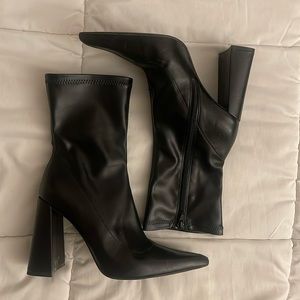 Zara high heeled ankle boots size  7.5